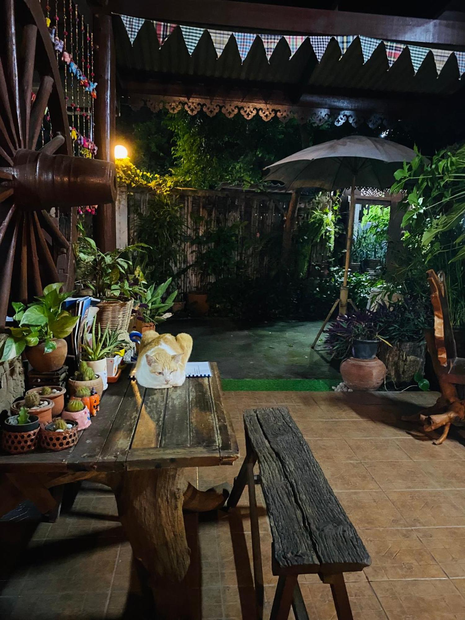 Banthai Guesthouse Phetchaburi Dış mekan fotoğraf
