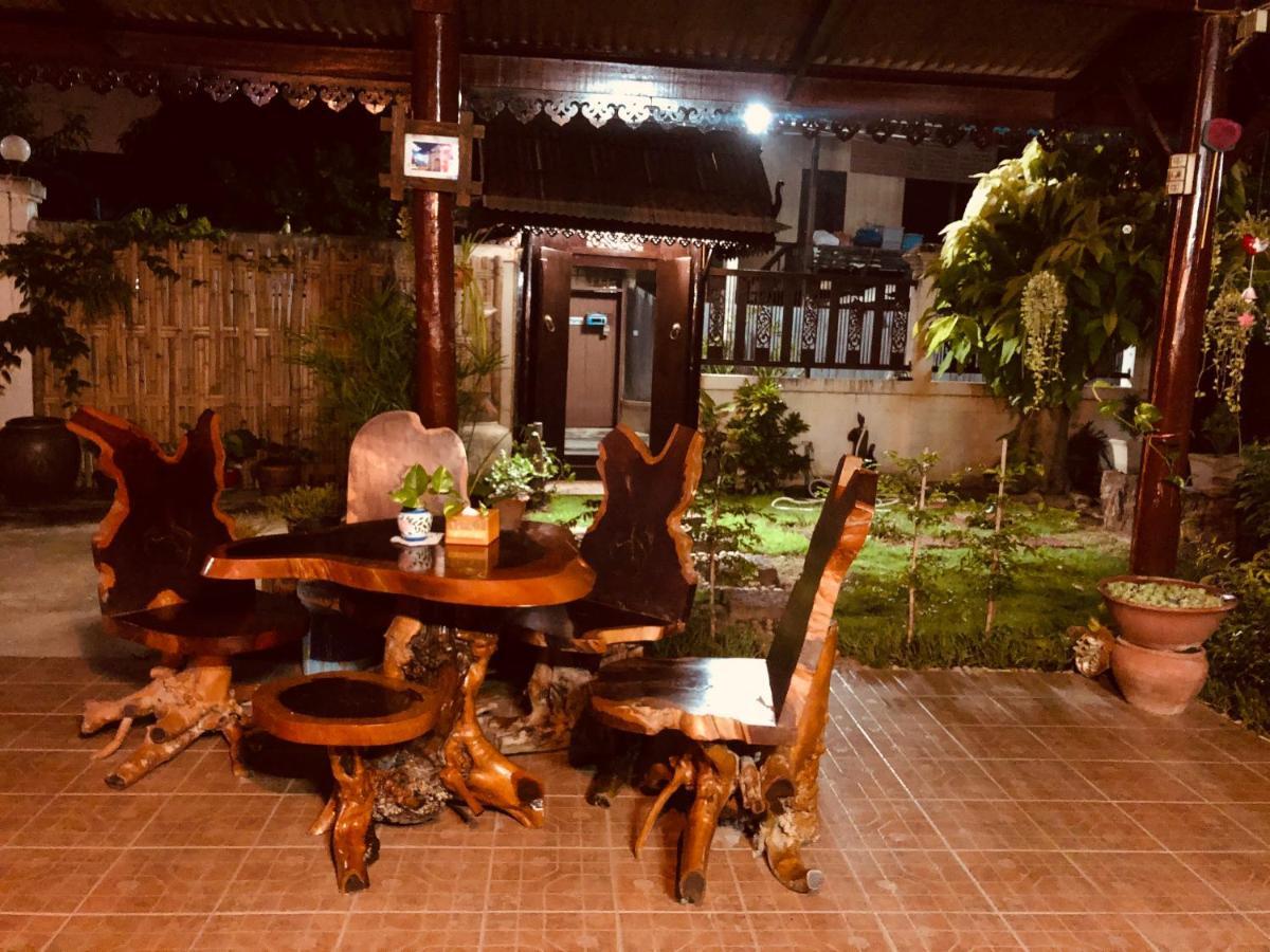 Banthai Guesthouse Phetchaburi Dış mekan fotoğraf